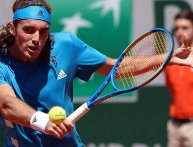 Στέφανος Τσιτσιπάς: Νέα αναβολή του αγώνα με τον Κάιλ Έντμουντ λόγω βροχής